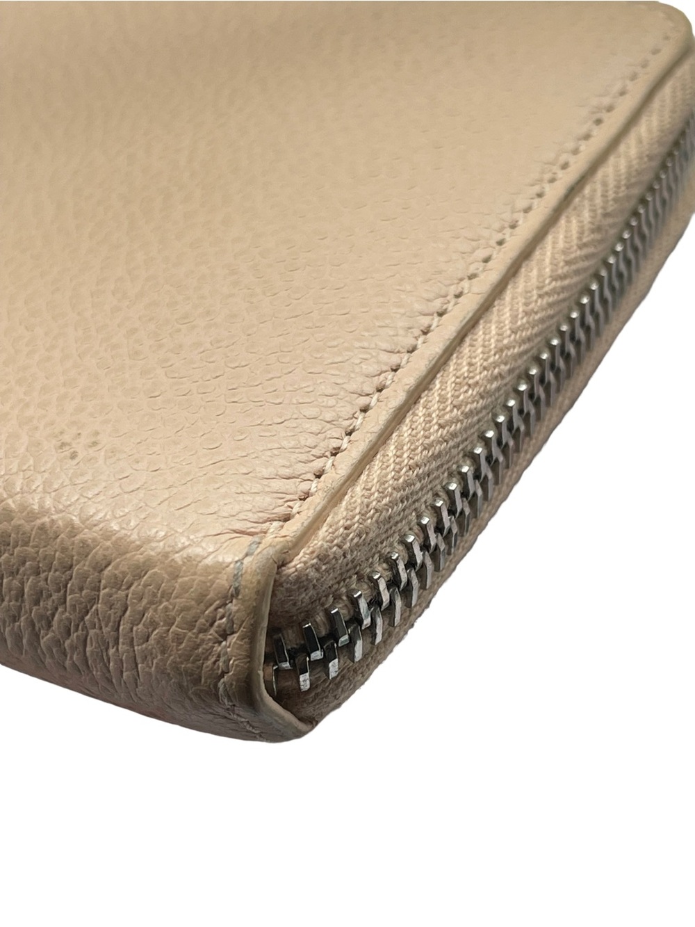 YSL Saint Laurent Beige Long Zip Around Leather Wallet - Picture 3 of 10